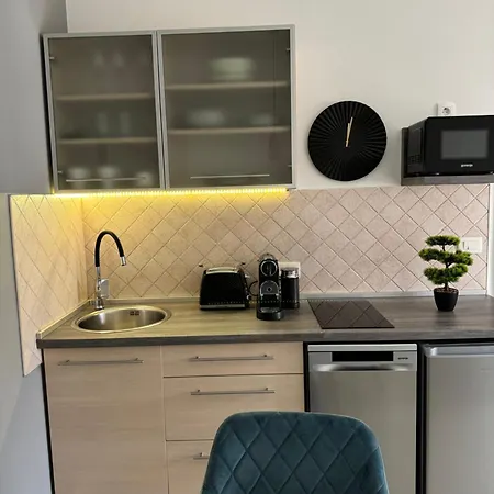 T&S Apartments With Free Parking Pula Exterior foto