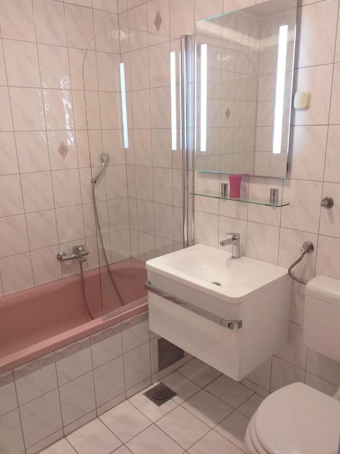 Apartment T&S Apartments With Free Parking Pula