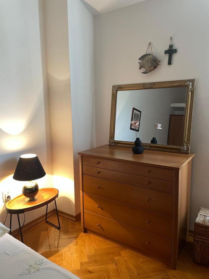 T&S Apartments With Free Parking Pula